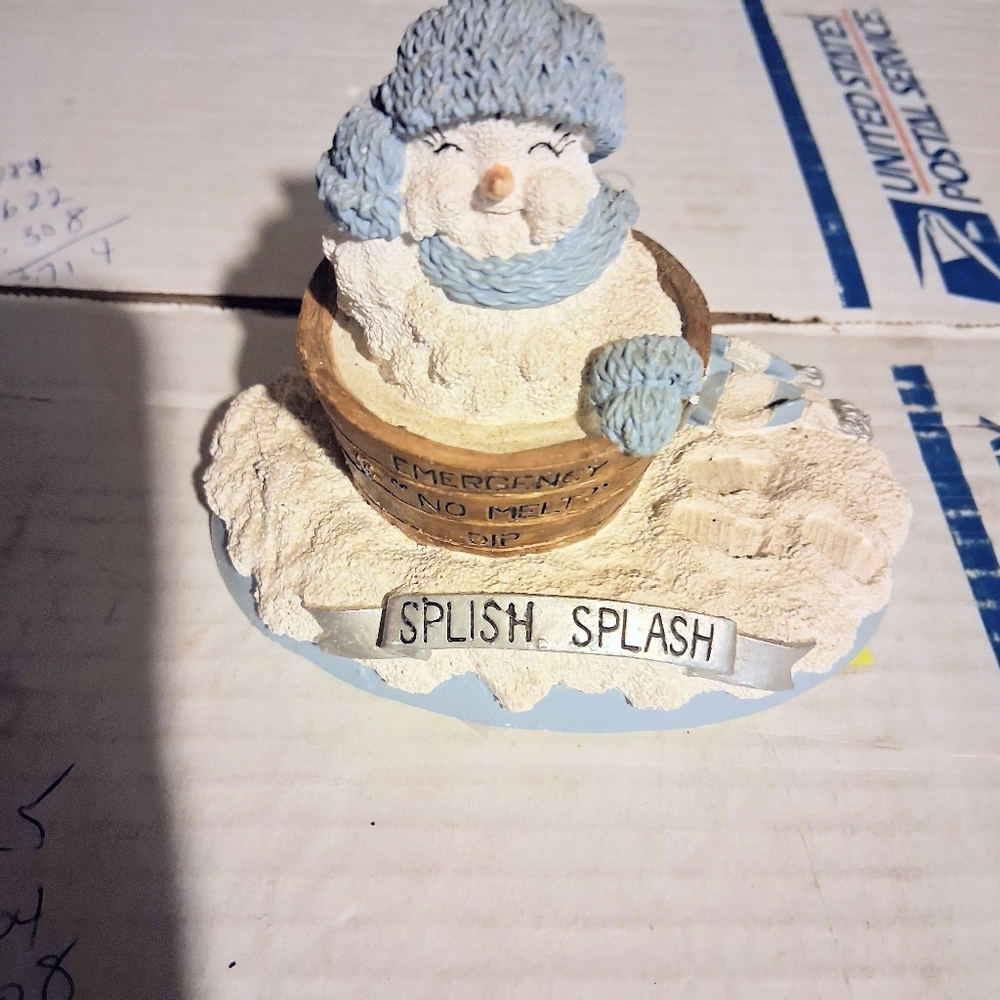Snow Buddies Splish Splash #94454 Collectible Decorative Figurine